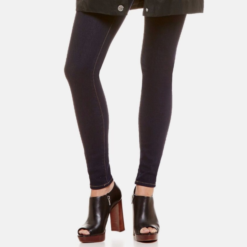 Vince Camuto kyrie peep toe platform shorties size 6